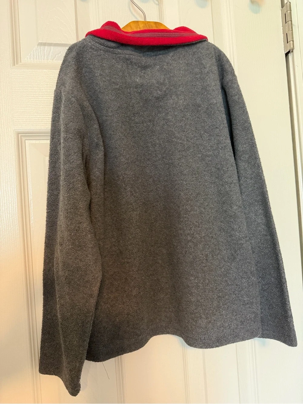 Fleece The Children’s Place Boys Gray Fleece 1/4 Zip Pullover Red Trim Size 5/6